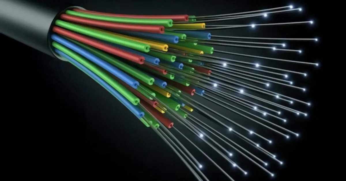 Le Métier de Technicien en Fibre Optique : Une Voie Prometteuse pour les Jeunes